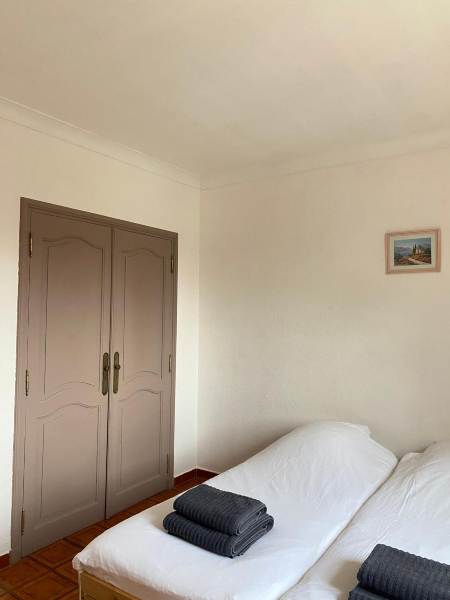 Villa Liberty Entraigues-sur-la-Sorgue ภายนอก รูปภาพ