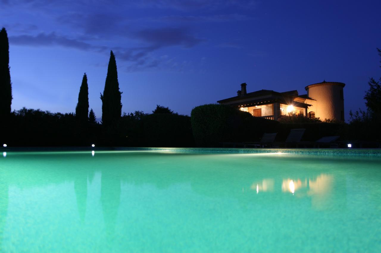 Villa Liberty Entraigues-sur-la-Sorgue ภายนอก รูปภาพ